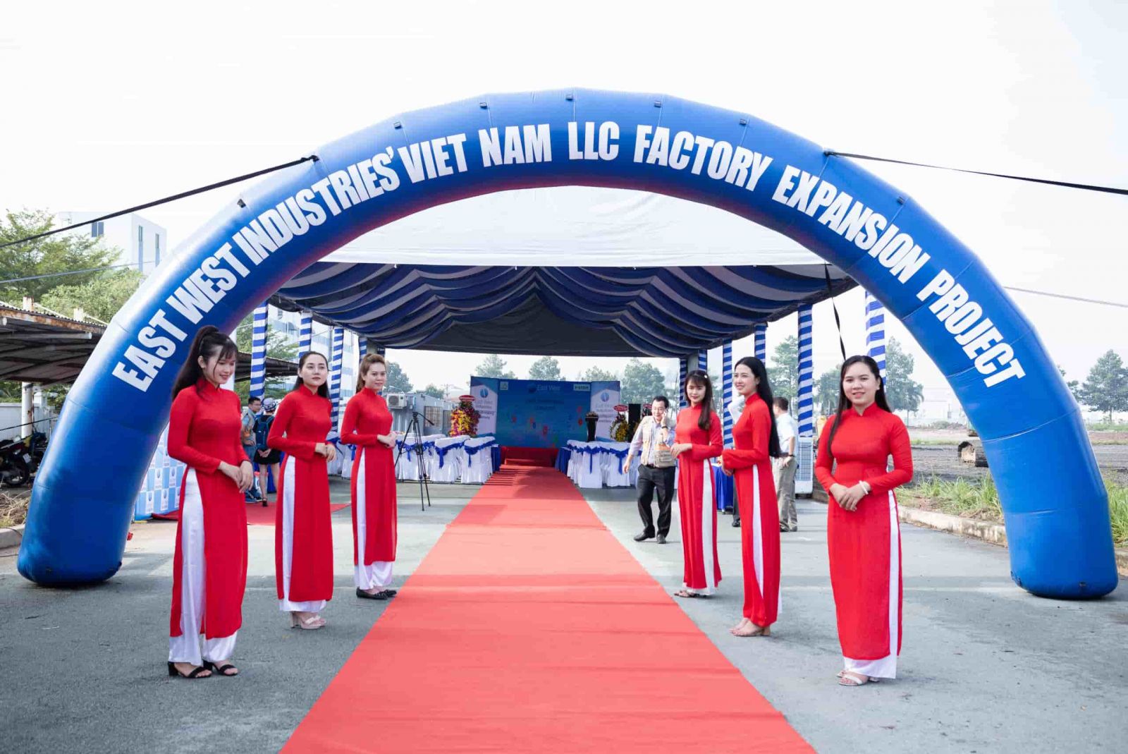 tổ chức sự kiện khánh thành